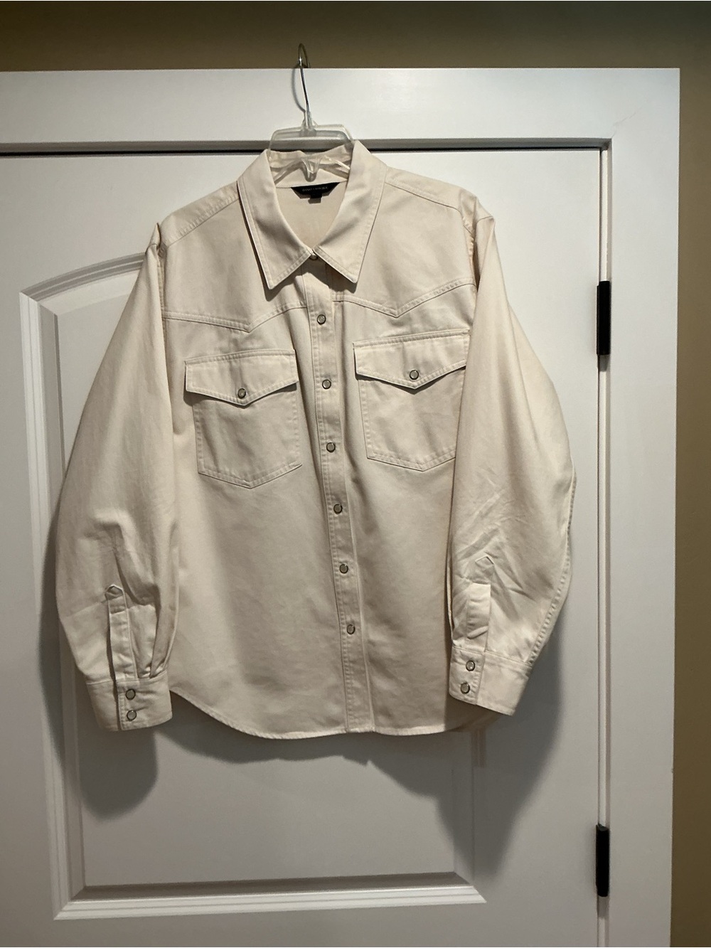 Banana Republic Cream Western Pocket Button-Up Shirt